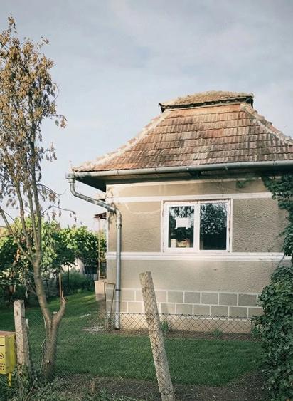 Casă cu 2 camere cu Teren 4000 Mp în Călărași
