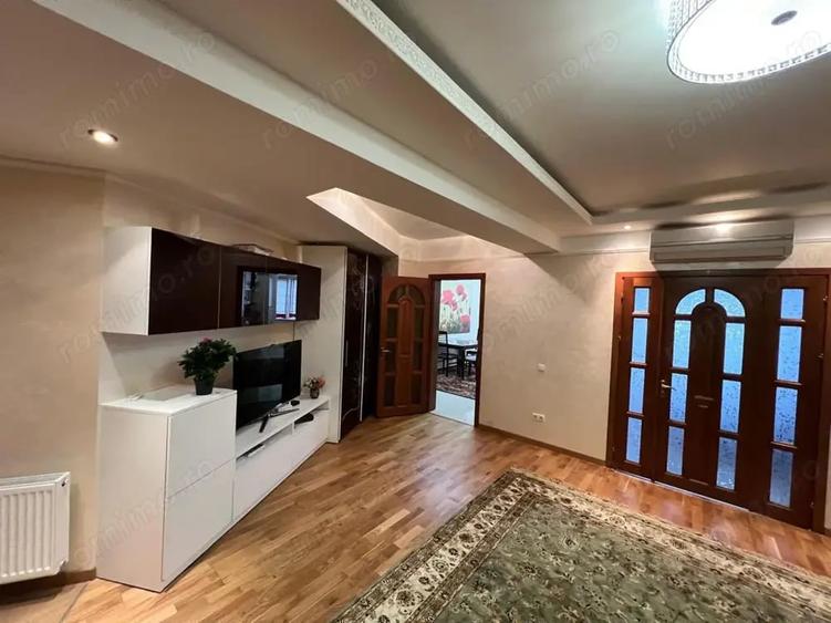Apartament cu 2 camere decomandat în Baicului