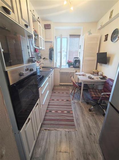 Apartament cu 2 camere semidecomandat în Tătărași