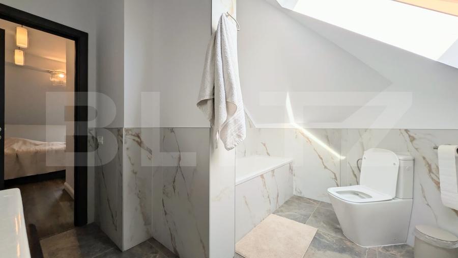 Casă individuală cu 6 camere cu Canalizare în Central