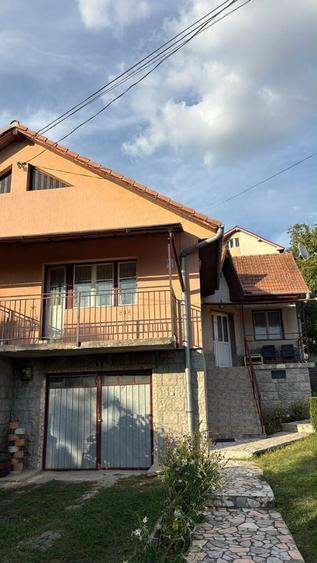 Casă cu 2 camere cu Teren 420 Mp în Baciu
