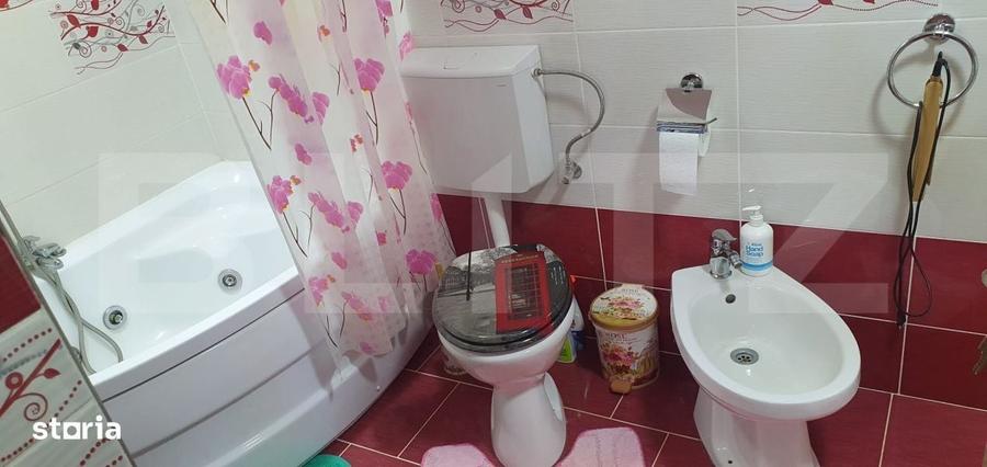 Casă cu 4 camere cu Teren 1750 Mp în Poiana Stampei