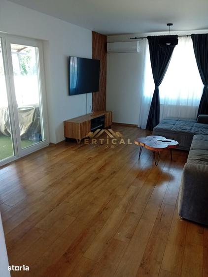 Casă cu 3 camere cu Teren 270 Mp în Vidra