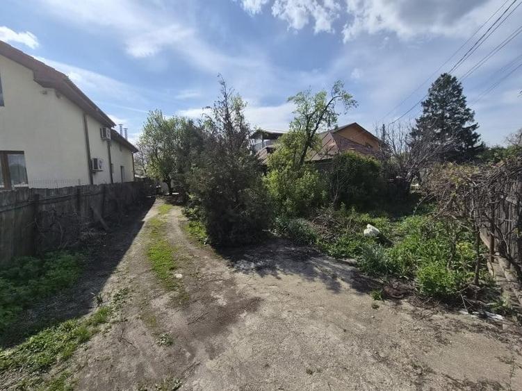 Teren Construcții intravilan de 709 mp, în Ștefăneștii de Jos