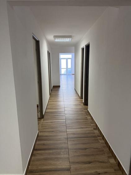 Spațiu comercial, în Central