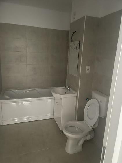 Apartament cu 2 camere decomandat în Sânpetru