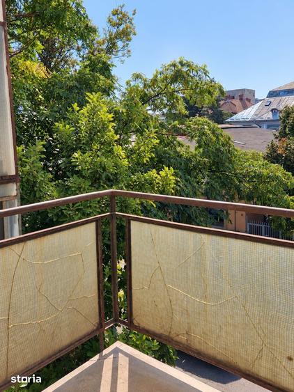 Apartament cu 2 camere decomandat în Centrul Civic