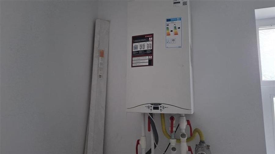 Casă individuală cu 5 camere cu Canalizare în Autogară