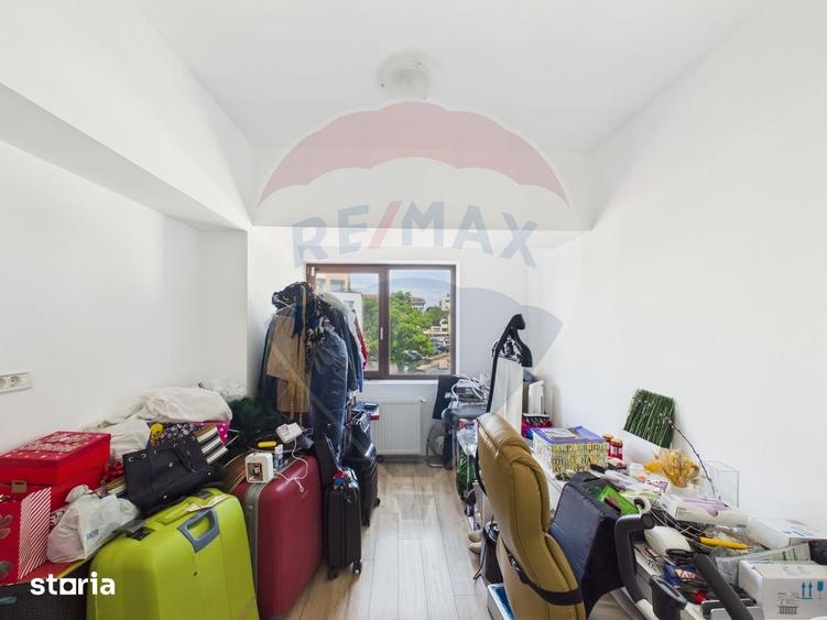 Apartament cu 3 camere de vanzare, centrala proprie - Mihai Bravu - 12
