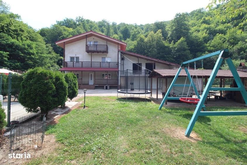 Casă cu 4 camere în Govăjdia