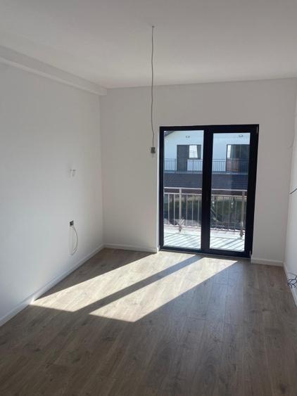 Casă individuală cu 4 camere cu Teren 275 Mp în Săftica