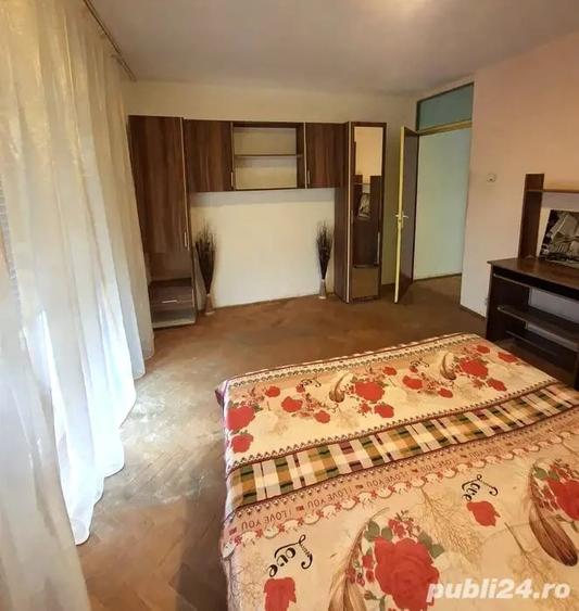 Apartament cu 2 camere semidecomandat, mobilat în Bucovina