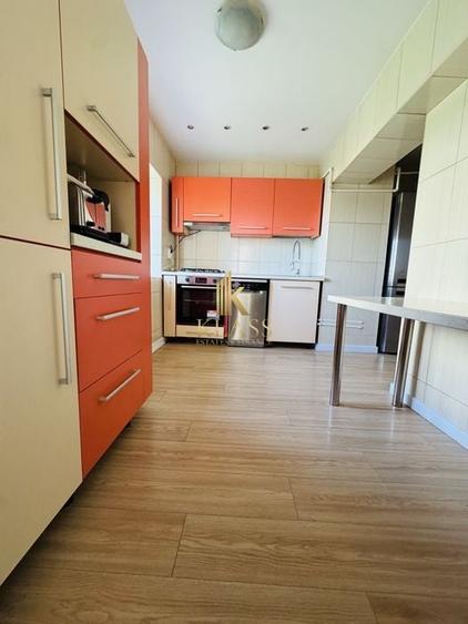 Apartament cu 3 camere decomandat, mobilat în Calea Călărașilor