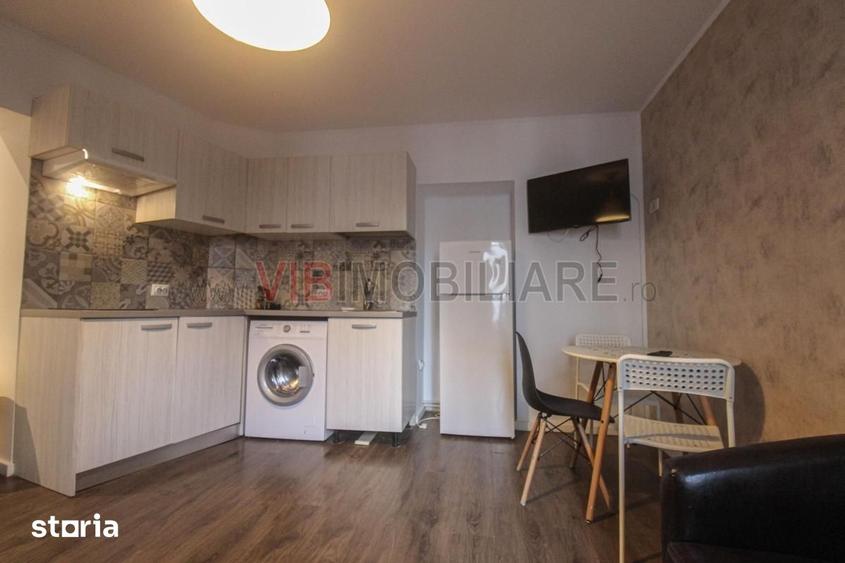 Apartament cu 2 camere decomandat, mobilat în Victoriei