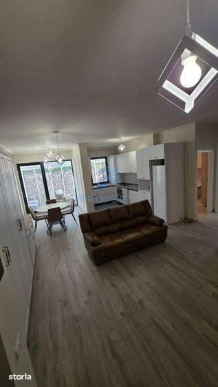 Apartament cu 2 camere semidecomandat în Centrul Civic