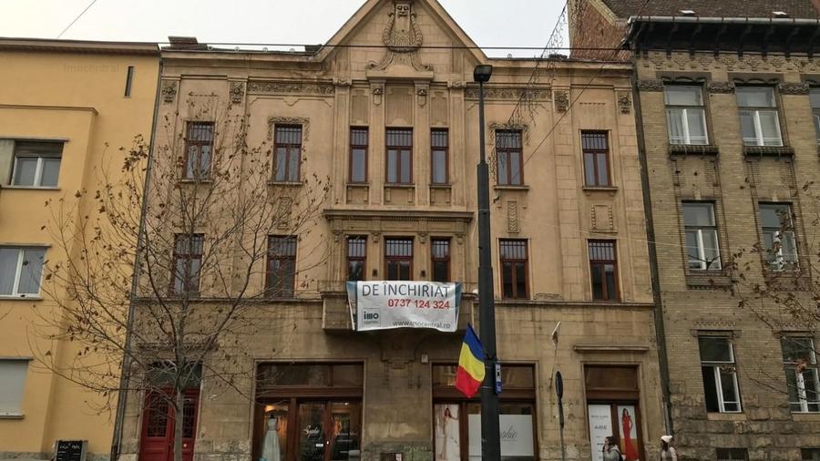 Birou, de 150 mp, în Central