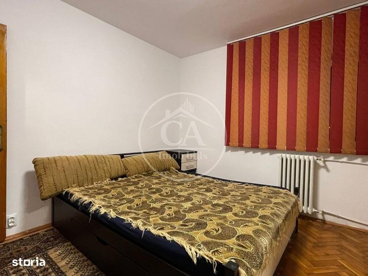 Apartament cu 3 camere decomandat în Nufărul