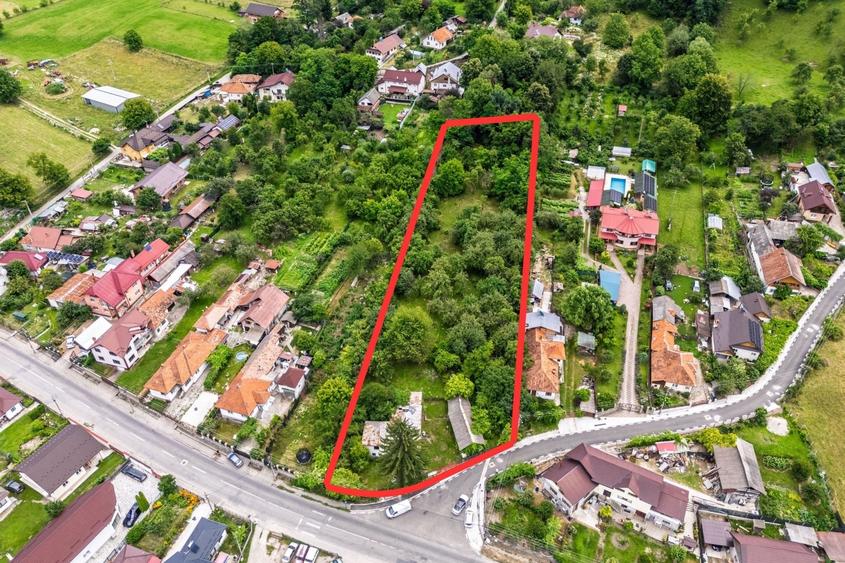 Teren Construcții intravilan de 6661 mp, în Periferie