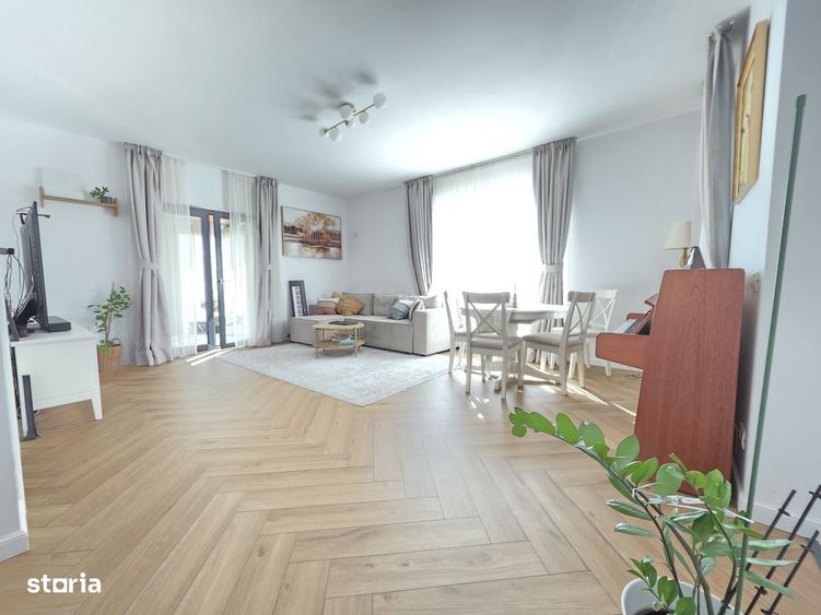 Casă cu 4 camere cu Teren 455 Mp în Central