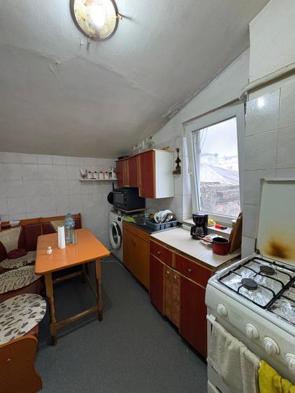 Apartament cu 3 camere decomandat în Grădina Icoanei