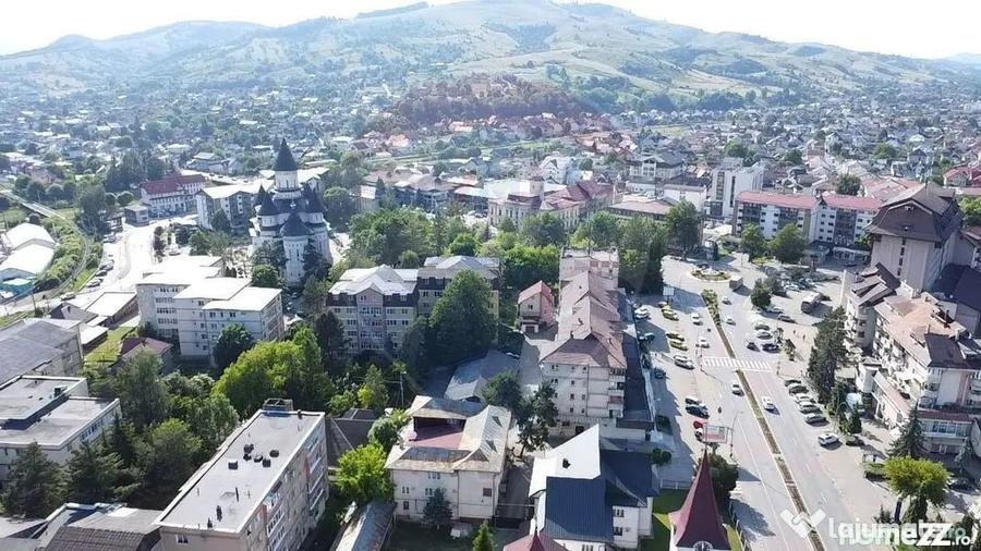Apartament cu 2 camere decomandat în Ultracentral
