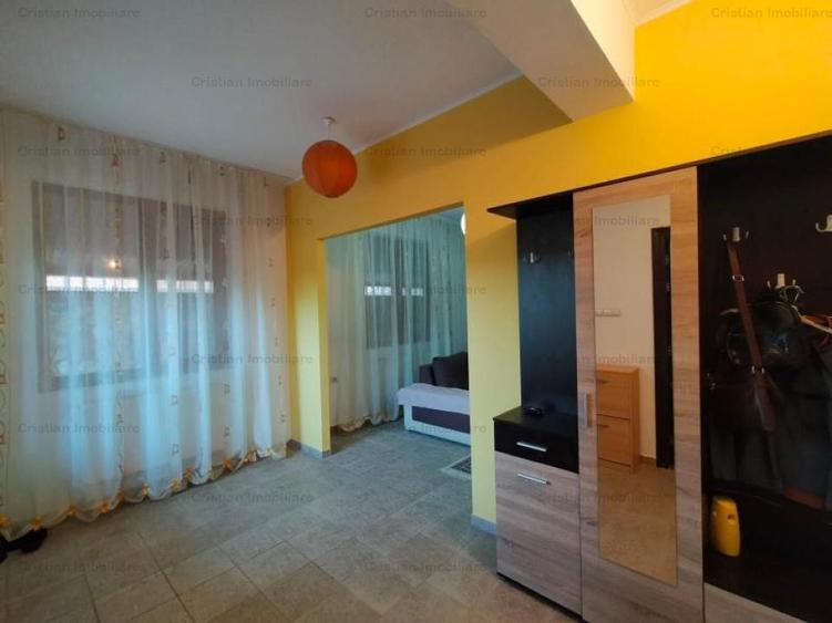 Casă cu 5 camere cu Canalizare în Apollo