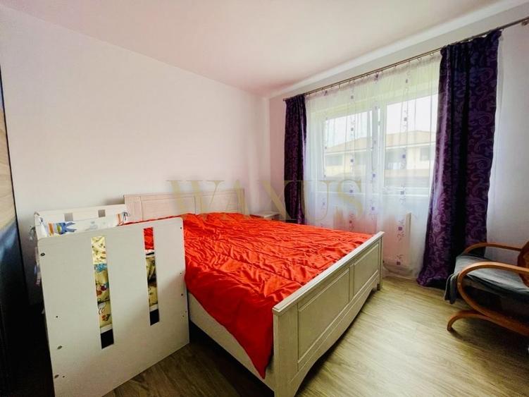 Apartament cu 3 camere decomandat, mobilat în Florești