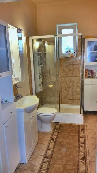 Casă individuală cu 5 camere cu Canalizare în Șagului