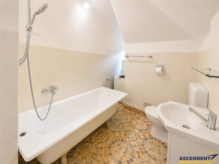Apartament cu 2 camere nedecomandat în Central