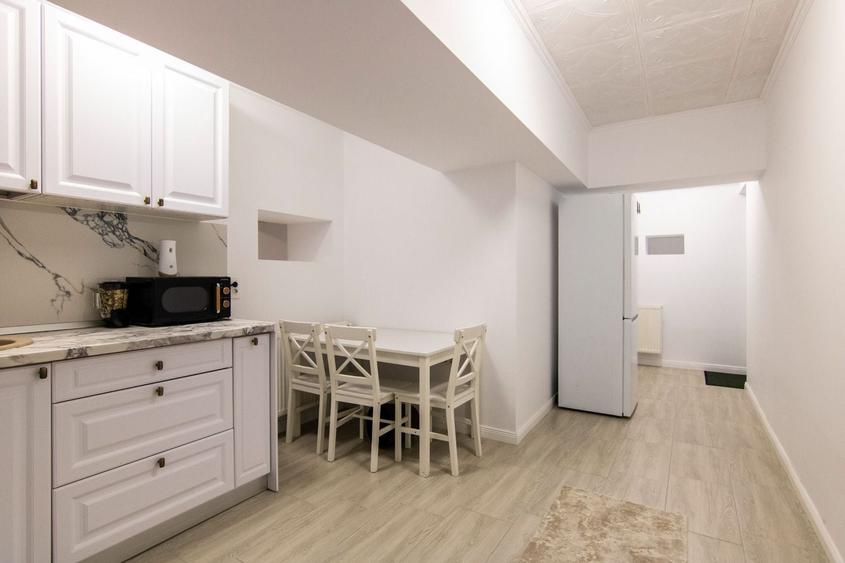 Apartament cu 2 camere nedecomandat, mobilat în Ferdinand