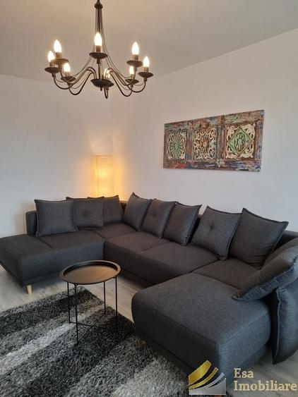Apartament cu 2 camere semidecomandat în Turda