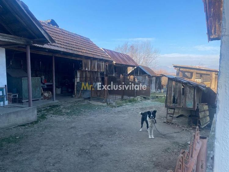 Casă individuală cu 6 camere cu Canalizare în Șomănești