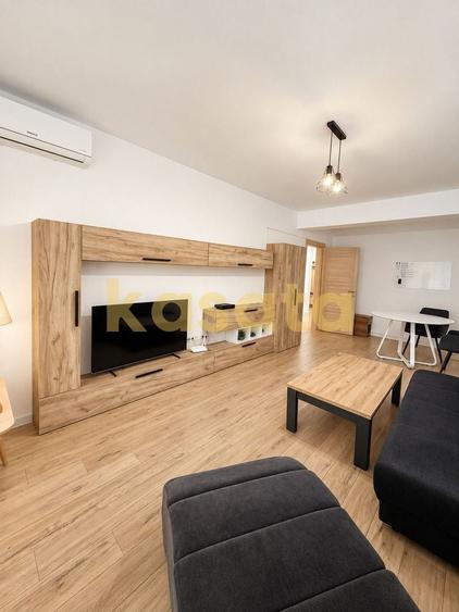 Apartament cu 2 camere decomandat, mobilat în Splaiul Unirii