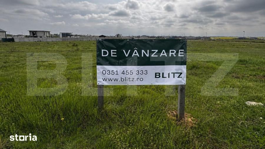 Teren de 1428 mp, în Cârcea