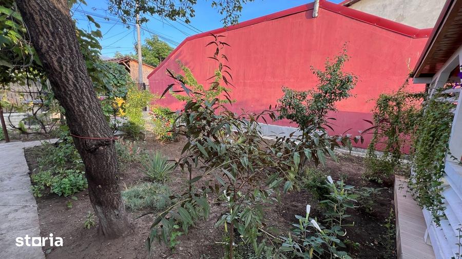 Casă cu 3 camere cu Teren 386 Mp în Alexandriei