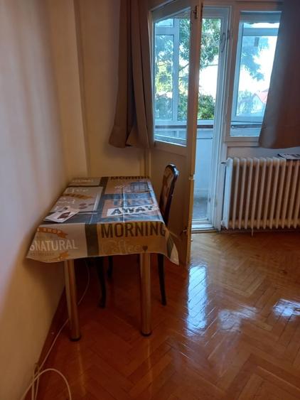 Apartament cu 2 camere decomandat în Turda