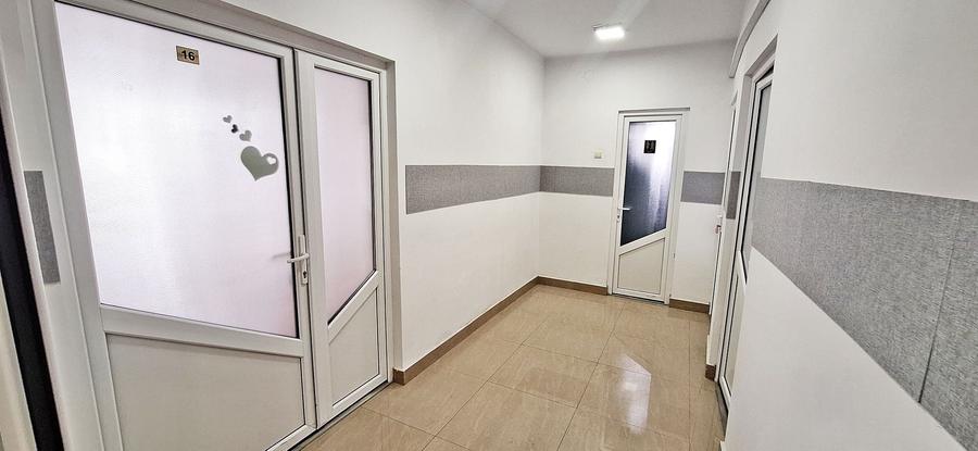 Birou, de 70 mp, în Centrul Civic