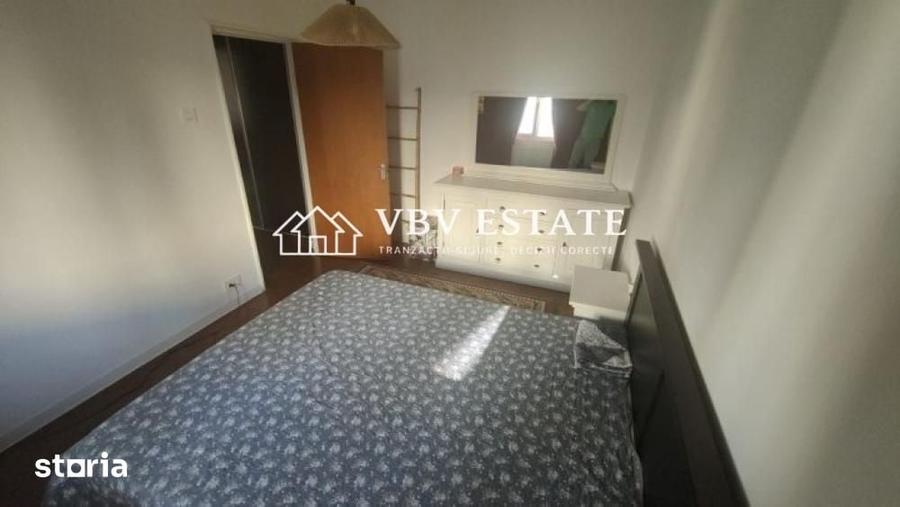 Apartament cu 2 camere semidecomandat în Tei