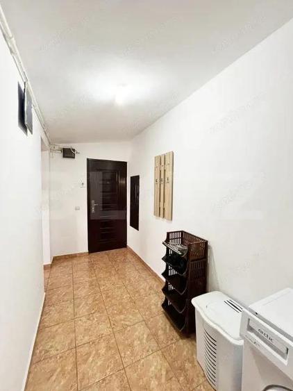 Apartament cu 2 camere decomandat în Nicolina