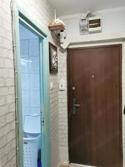Apartament cu 2 camere nedecomandat în Brătianu