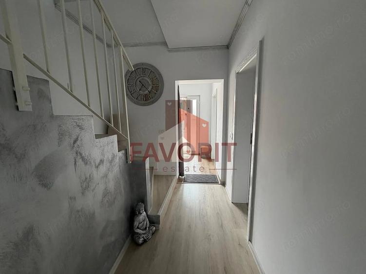 Casă cu 5 camere cu Teren 250 Mp în Utvin