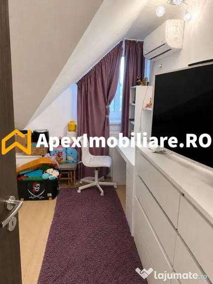 Apartament cu 3 camere, mobilat în Roșu