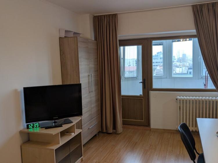 Muncii mieilor vatra luminoasa etaj 6 - 9