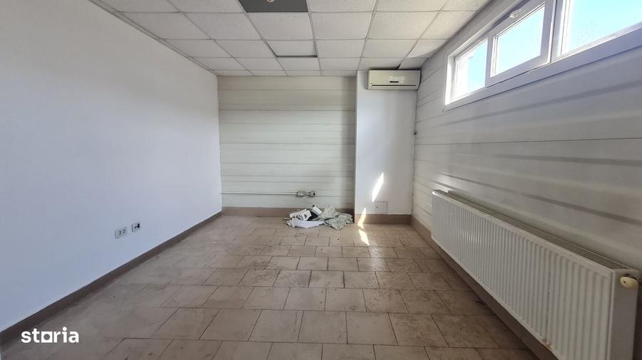 Spațiu comercial, de 24 mp, în Central