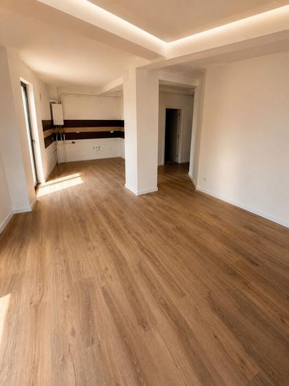 Apartament cu 3 camere decomandat în Parc Zăvoi