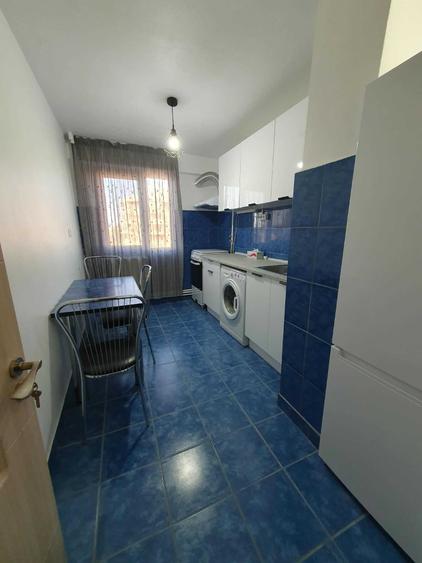 Apartament cu 2 camere decomandat în City Park Mall