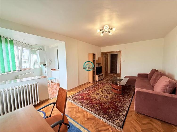 Apartament cu 3 camere decomandat în Central