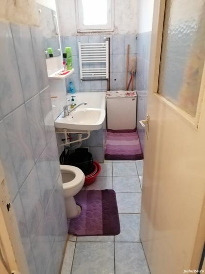 Garsonieră decomandată în Central