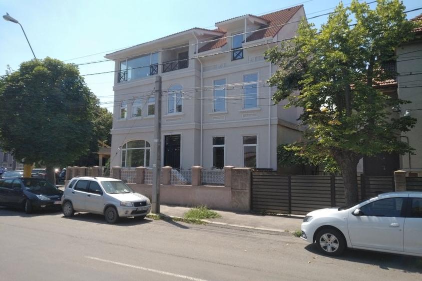 Birou, de 185 mp, în Ultracentral