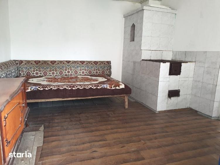 Casă cu 4 camere cu Teren 568 Mp în Popricani